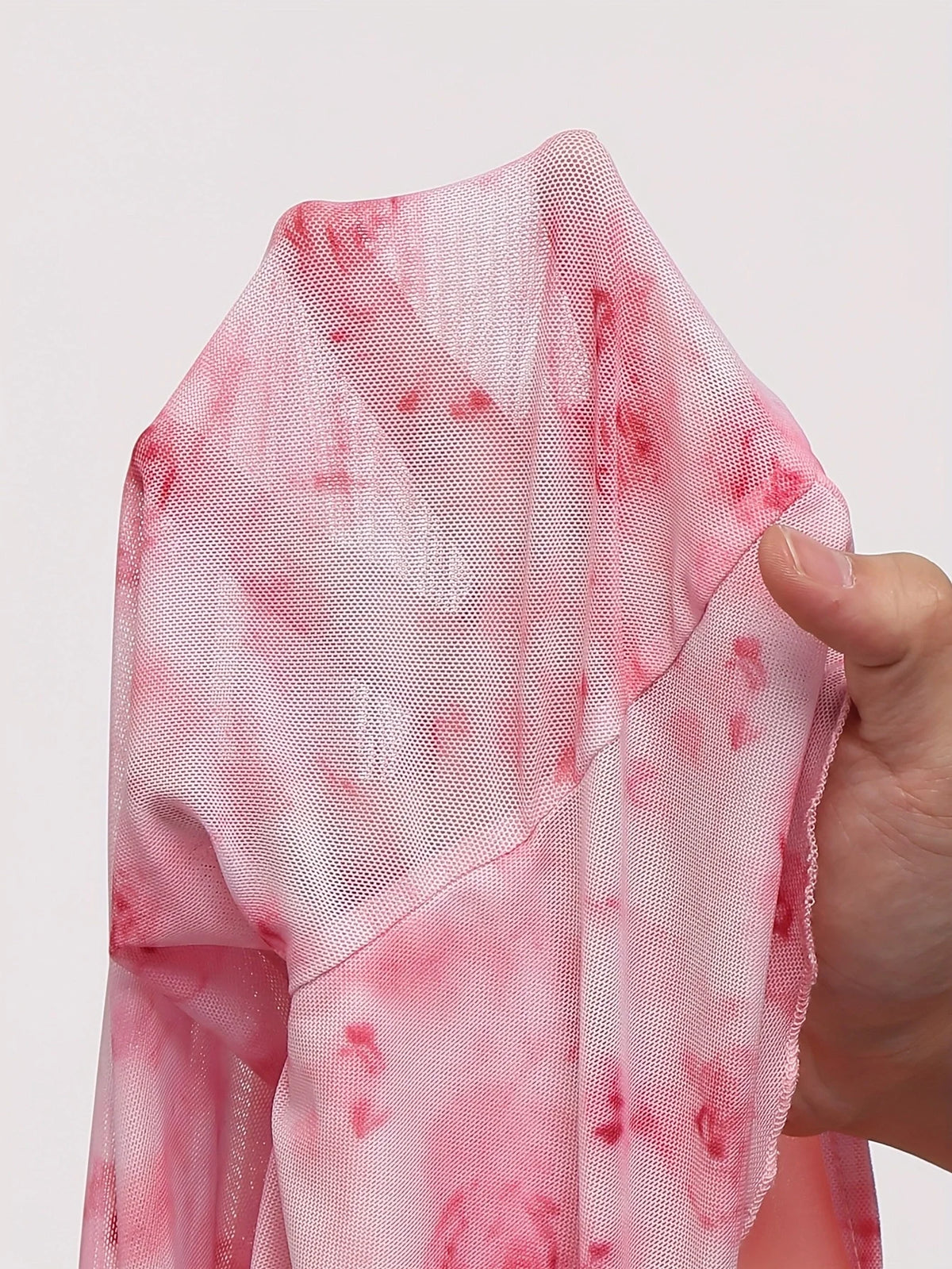 Floral Printed Sweet V-Neck Mesh Top
