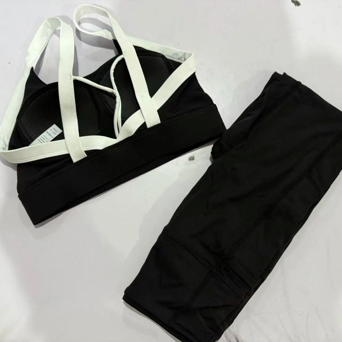 Cross Back Integrated Yoga Set