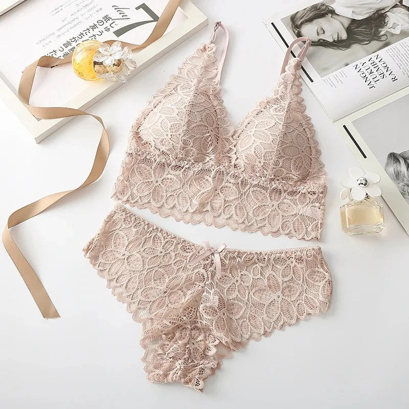Lisa Lace Embroidery Lingerie