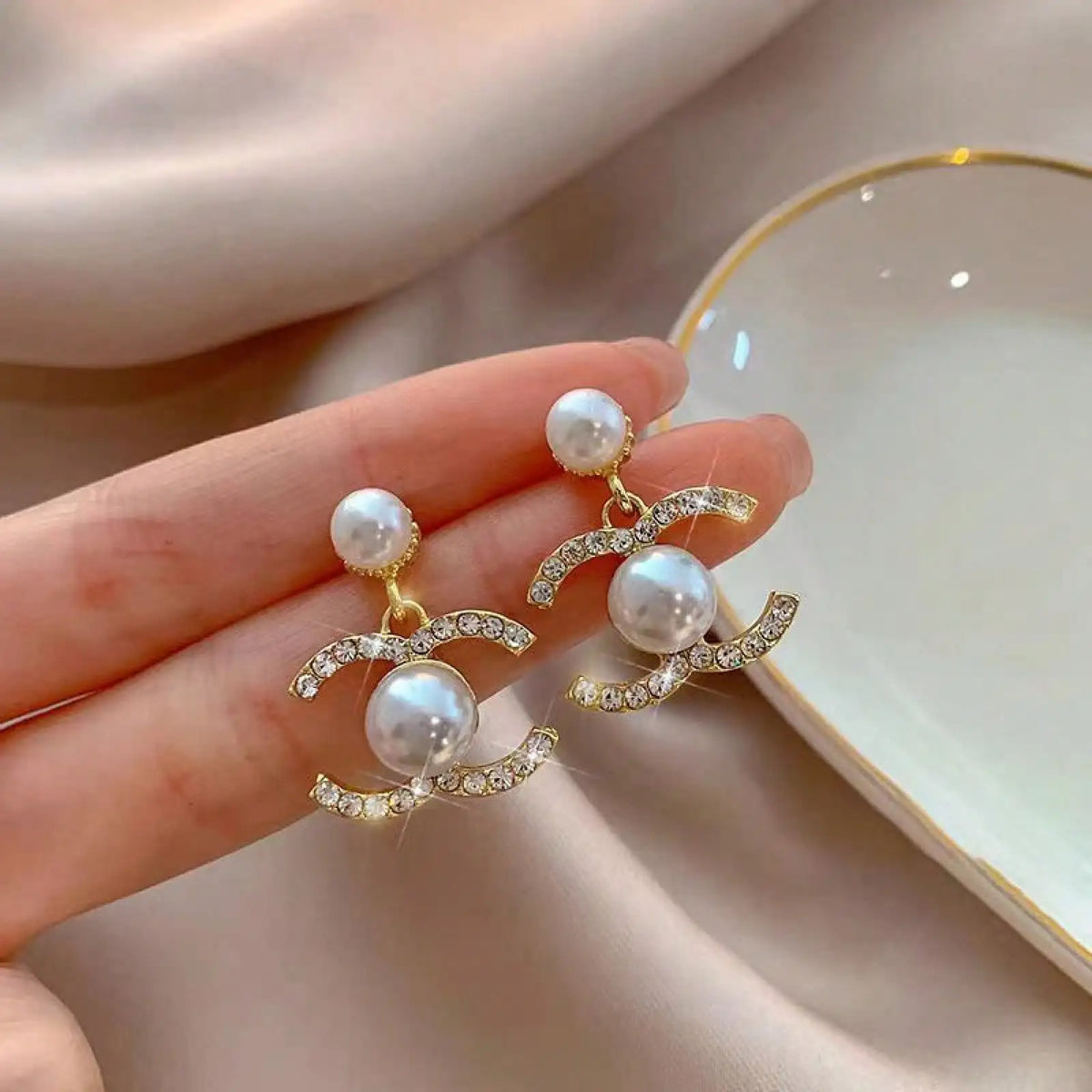 Elegant Charm Dangle Earrings