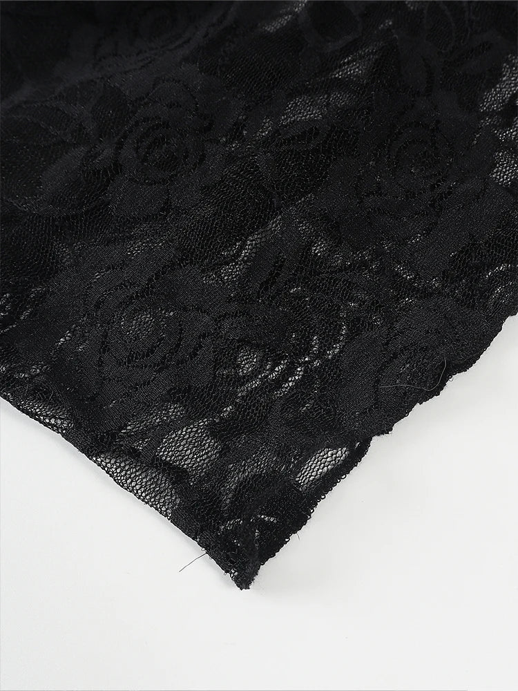 Sleeveless Lace-Trimmed Fitted T-Shirt