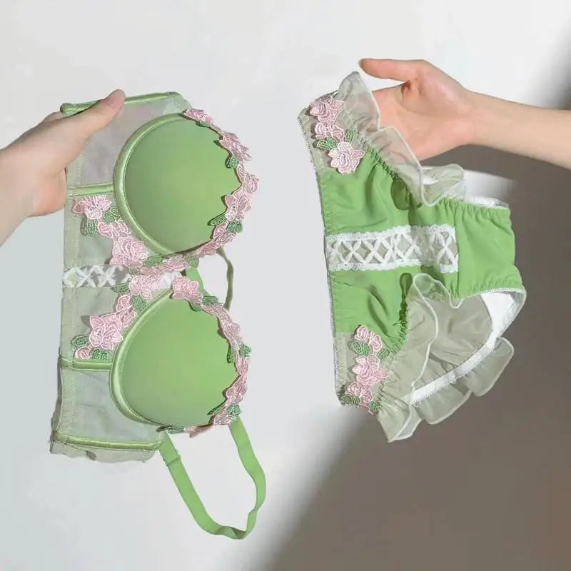 Amelia Vintage Floral Lingerie Set