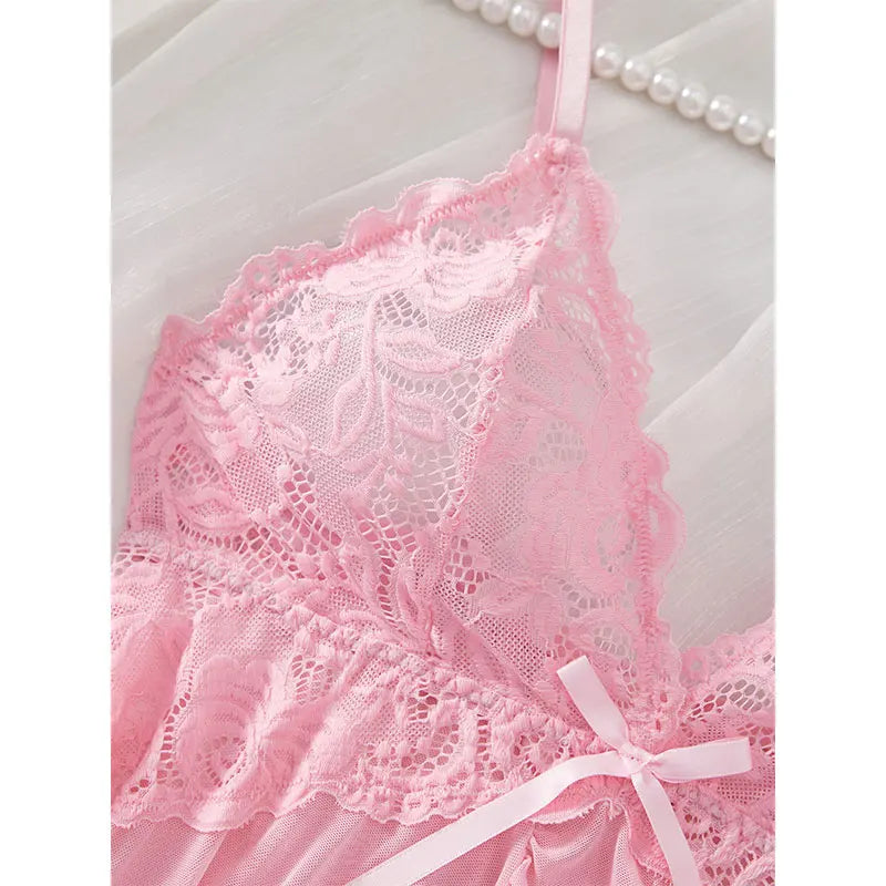 Mia Suspender Lace Thong Set
