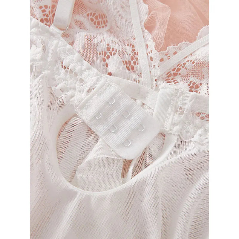 Mia Suspender Lace Thong Set
