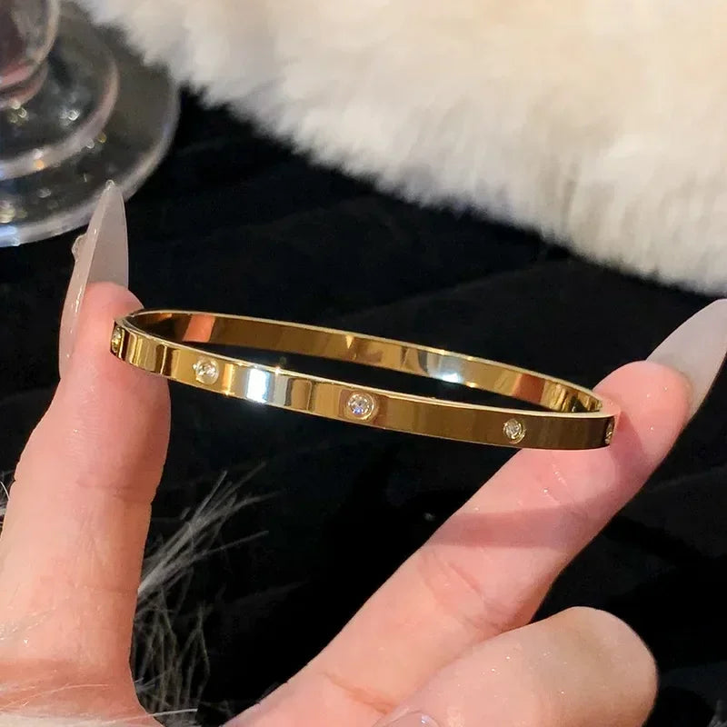 Korean Light Luxury White Shellfis Board Bracelet