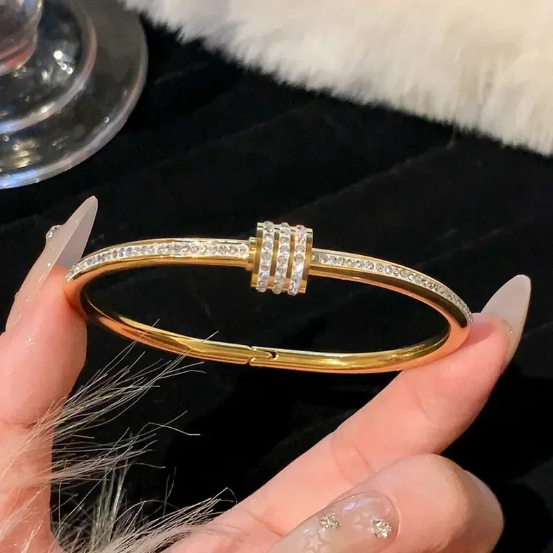 Korean Light Luxury White Shellfis Board Bracelet